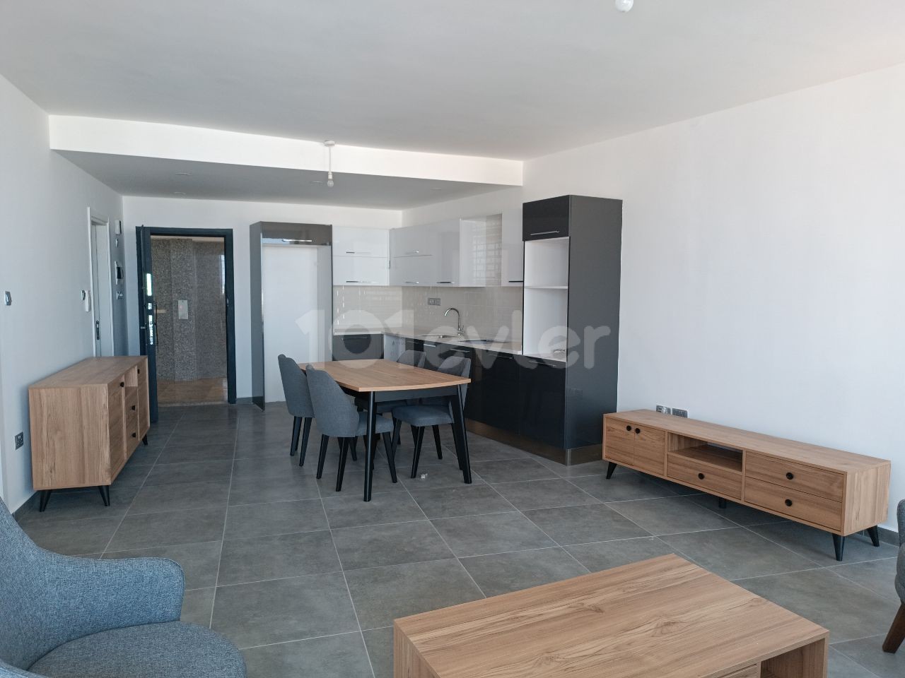 BEREIT Studio-Apartment im Zentrum von Kyrenia mit 4-Jahres-Zahlungsplan