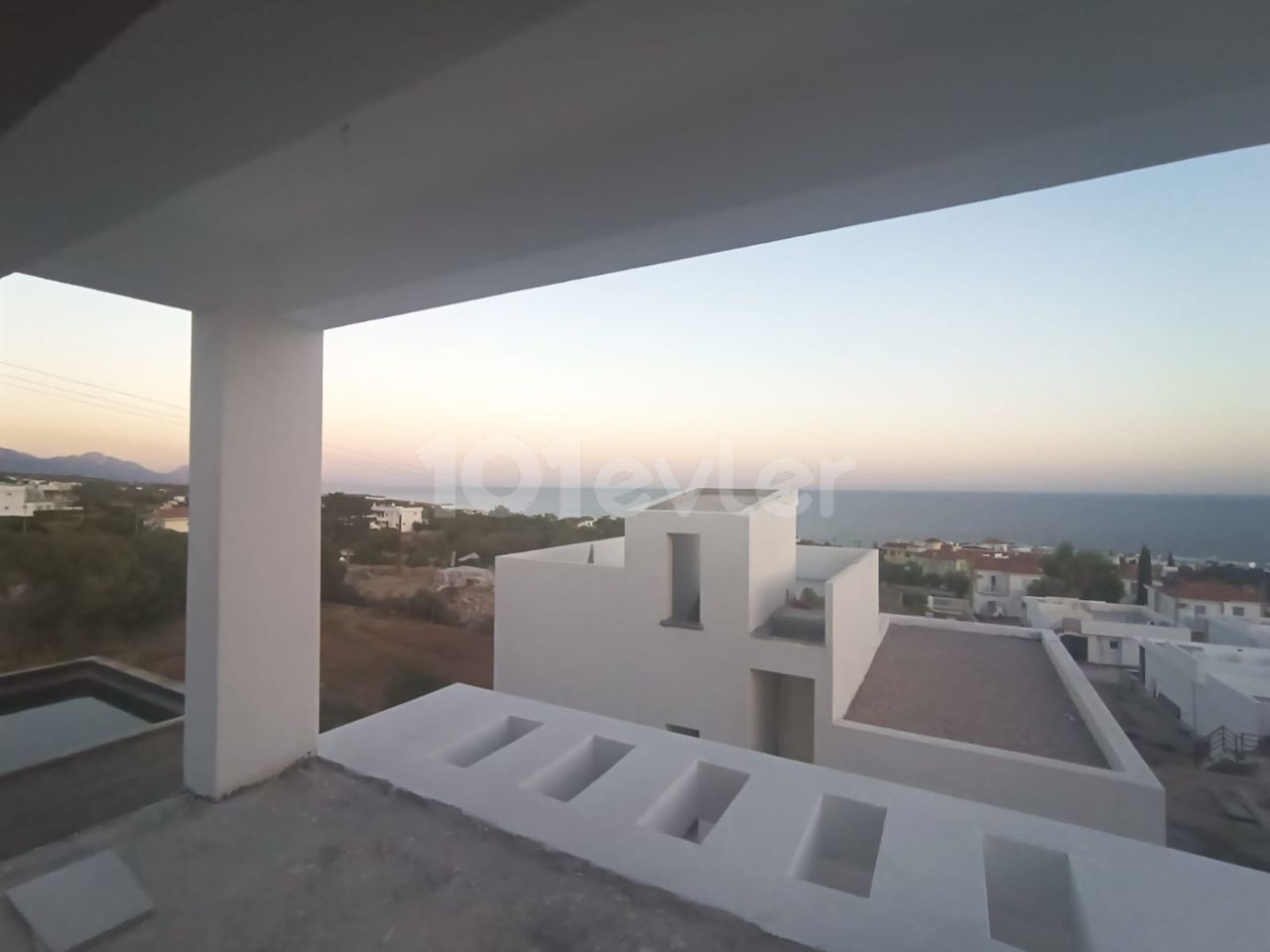 Sea Views, Sunset Views, Modern New build Villa - almost ready