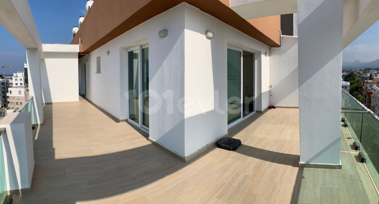 360 DEGREE PENTHOUSE FOR RENT IN KYRENIA CENTER ** 