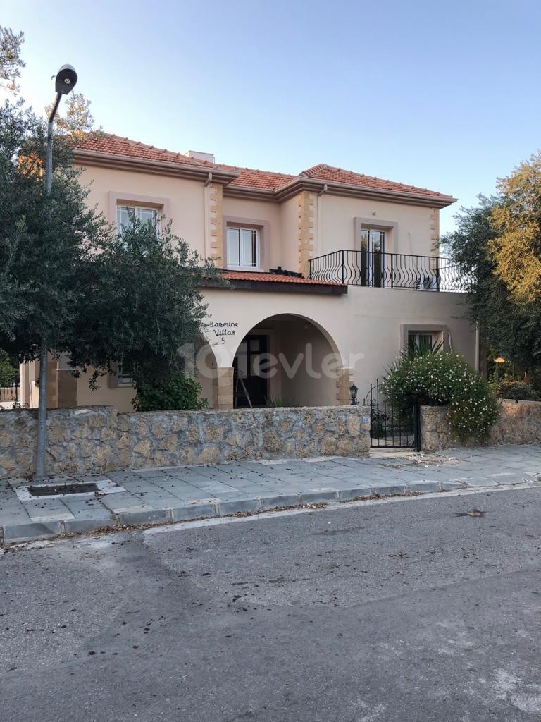 Villa Zur Miete In Kyrenia Chatalköy ** 