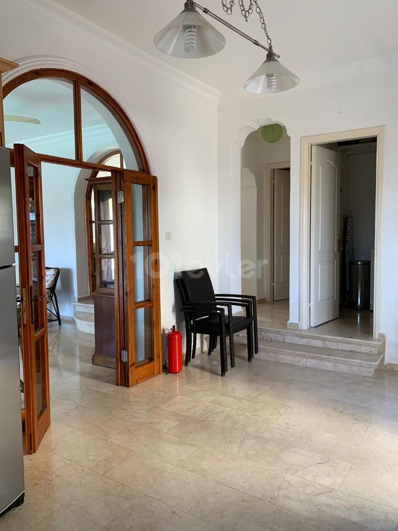 KYRENIA DOGANKOY 3 + 1 VILLA ** 