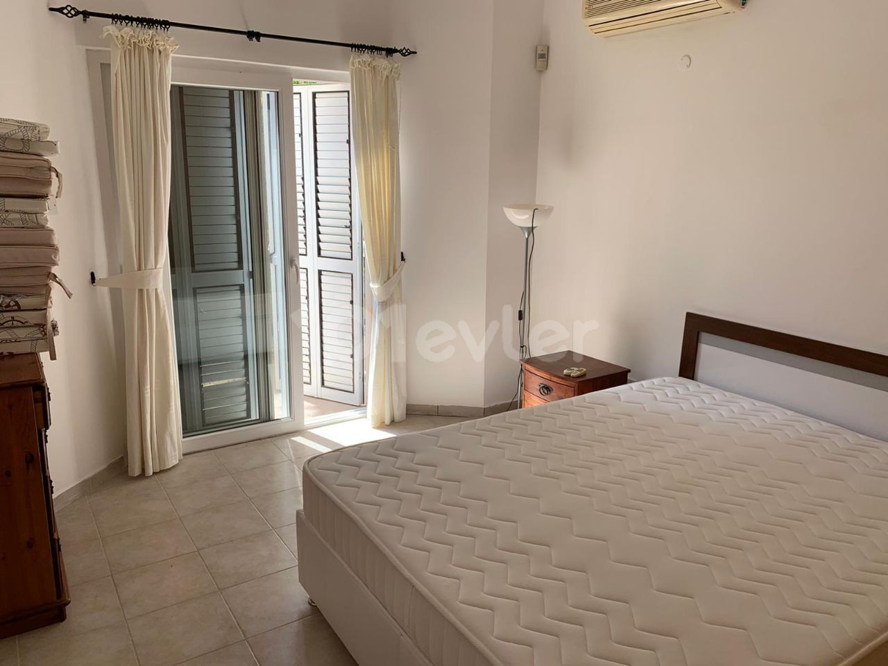 KYRENIA DOGANKÖY 3 + 1 VILLA ** 