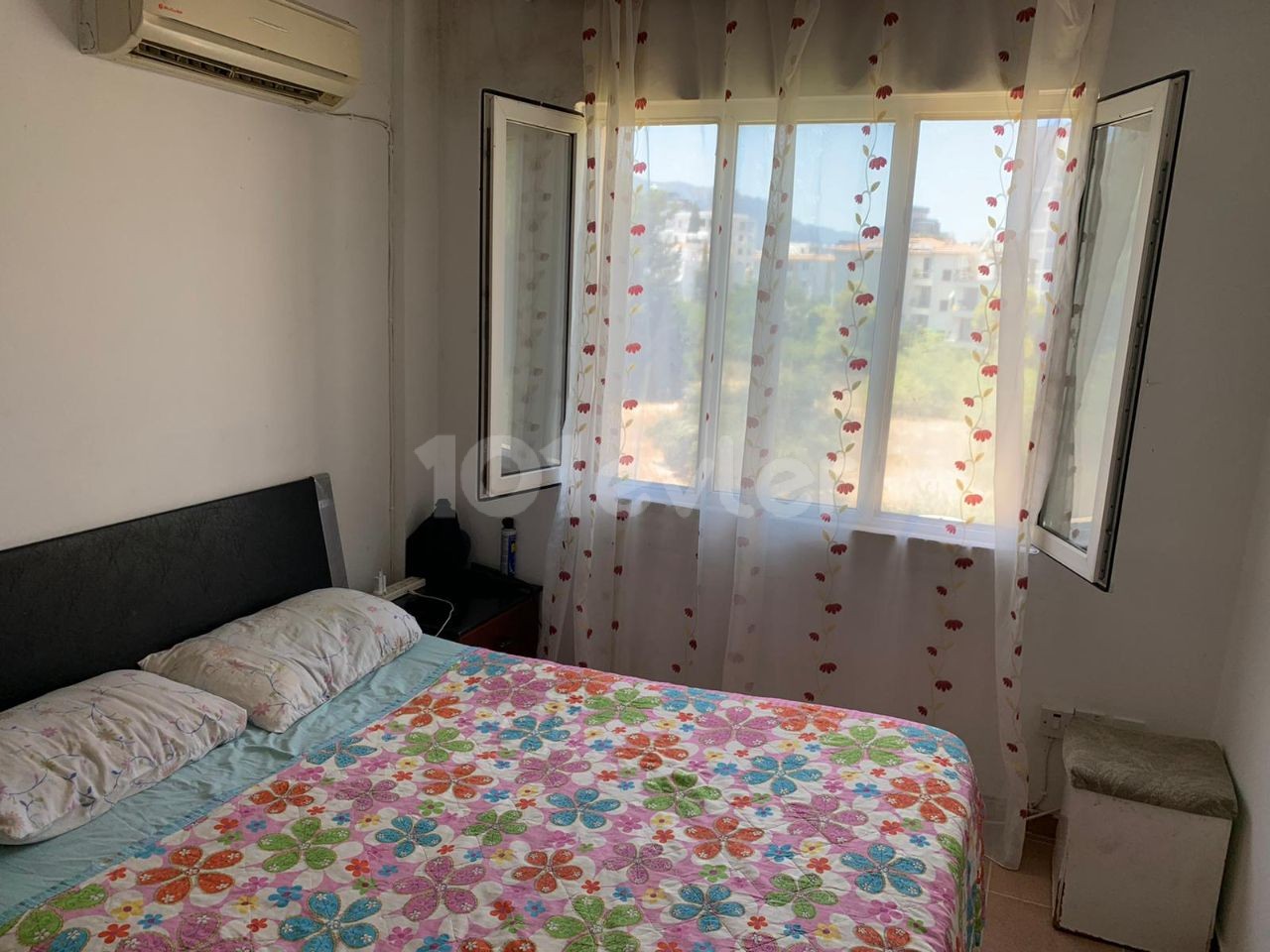 3+1 FOR SALE IN THE CENTER OF KYRENIA ** 