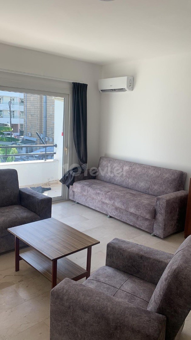 Girne Merkezde Kiralık 2+1