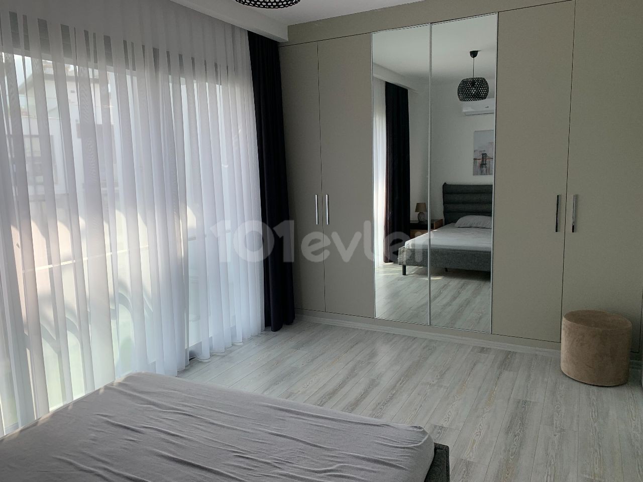 FANTASTISCHE 3+1 TRIPLEX ZUM VERKAUF IN GIRNE ZEYTİNLİK