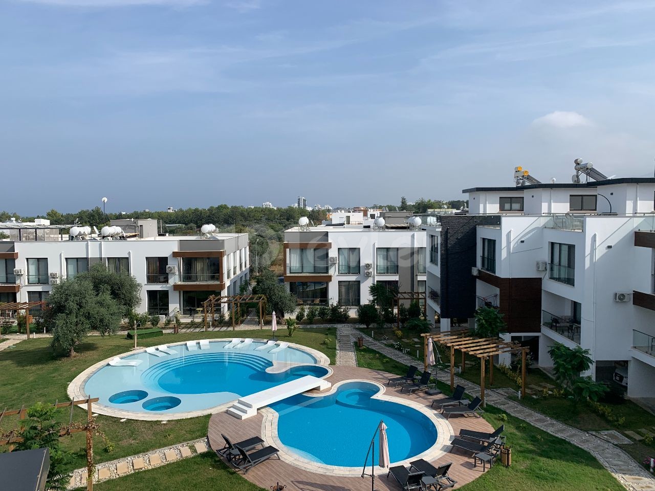 AMAZING 3+1 TRIPLEX FOR SALE IN GIRNE ZEYTİNLİK