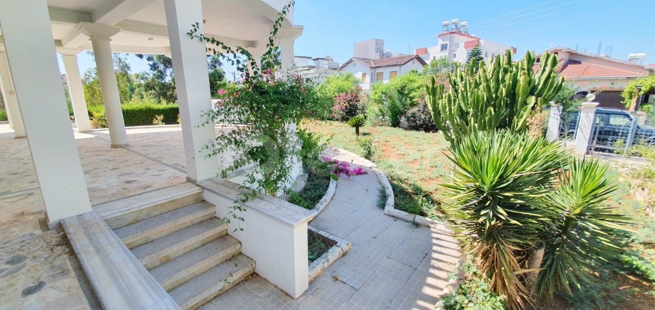 LUXURY VILLA FOR SALE IN NEWKENT AREA OF LEFKOŞA