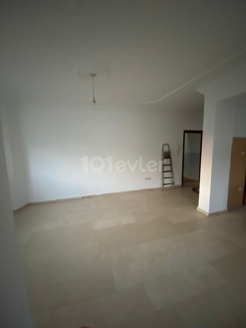 APARTMENT FOR SALE IN A DECENT LOCATION IN CENTRAL REGION OF GUINEA