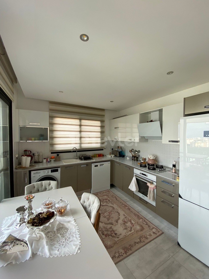 Penthouse apartment for sale in Kyrenia Center