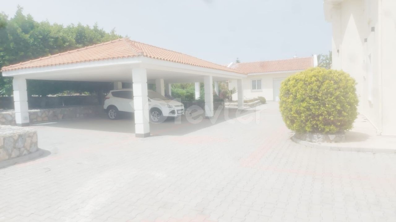 LUXURIOUS MANSION FOR SALE IN KARŞIYAKA