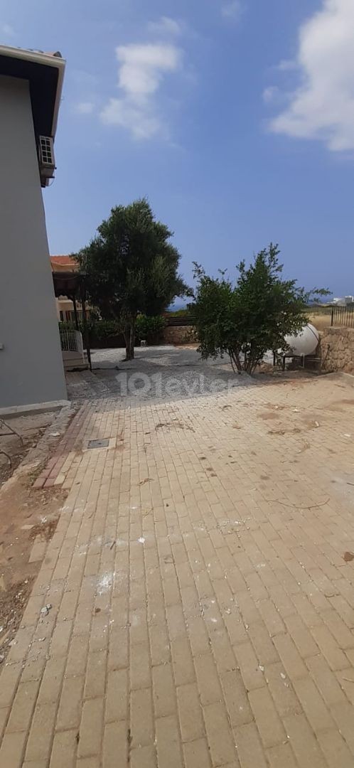 VILLA FOR SALE IN ÇATALKOY ELEXUS HOTEL