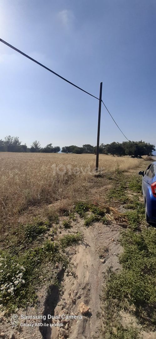 KARAAĞAC DA SAHANE KONUMDA MANZARASI KESİLMEZ ARSA