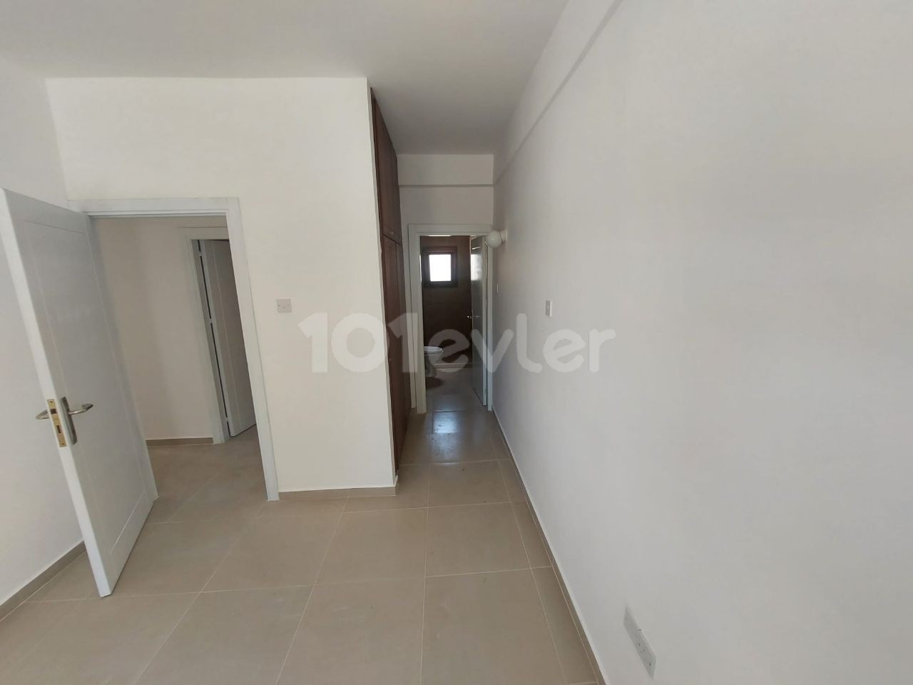 GROUND FLOOR FLAT WITH POOL FOR SALE IN ESENTEPE