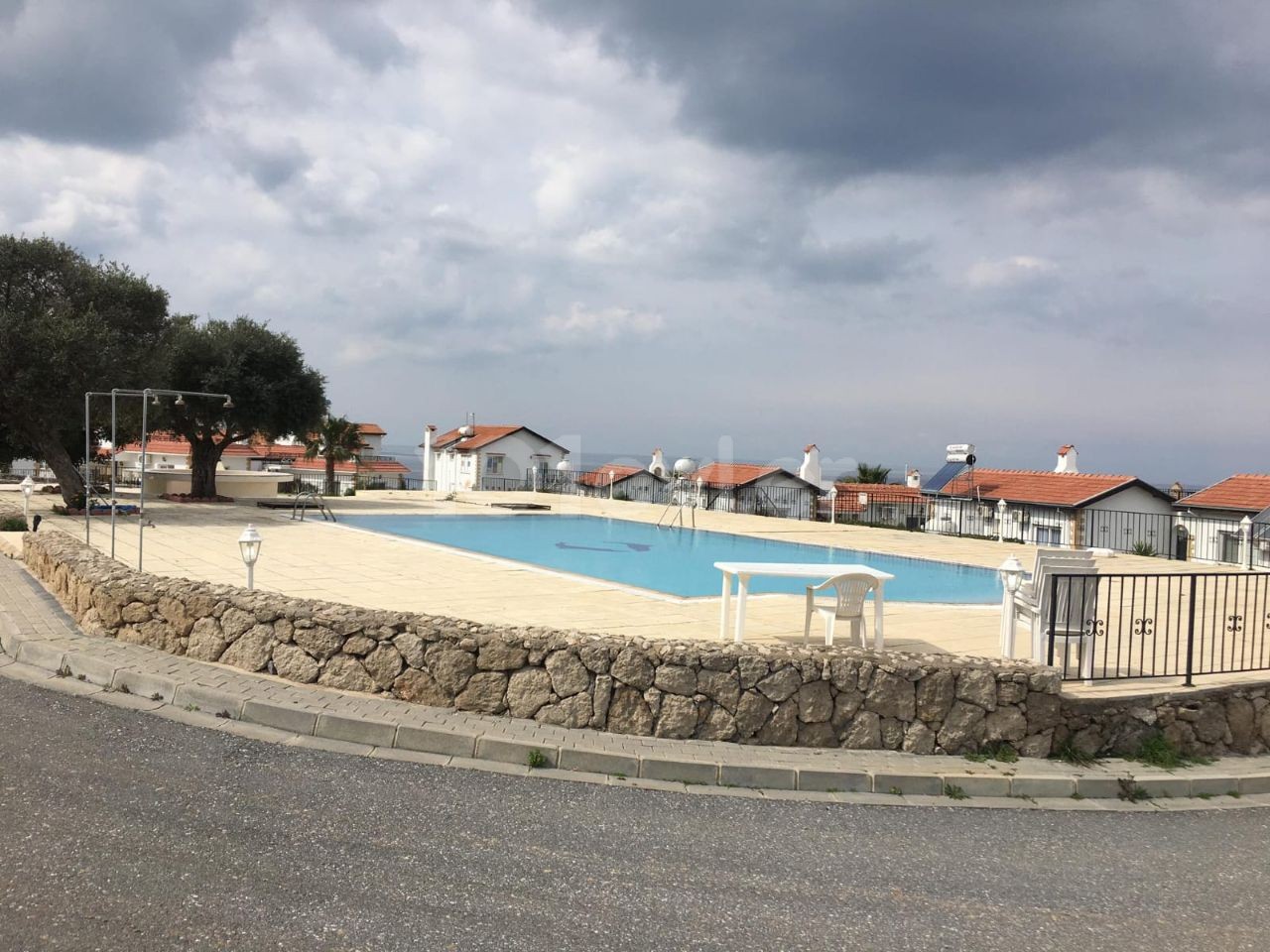 VILLA ON SITE WITH POOL FOR SALE IN ESENTEPE