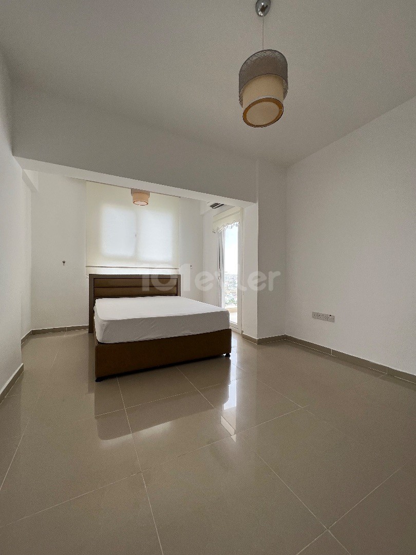 Long beach Bölgesinde 3+1 kiralık daire / 3 bedroom apartment for rent in long beach area