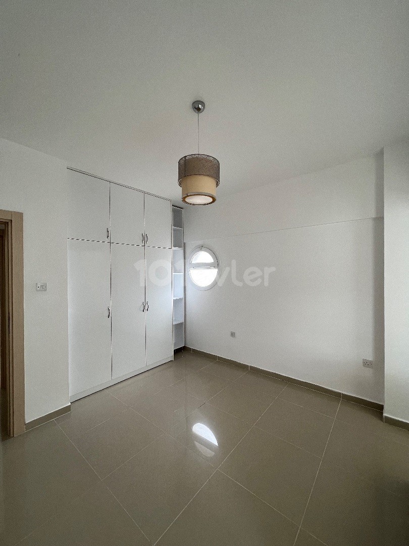 Long beach Bölgesinde 3+1 kiralık daire / 3 bedroom apartment for rent in long beach area