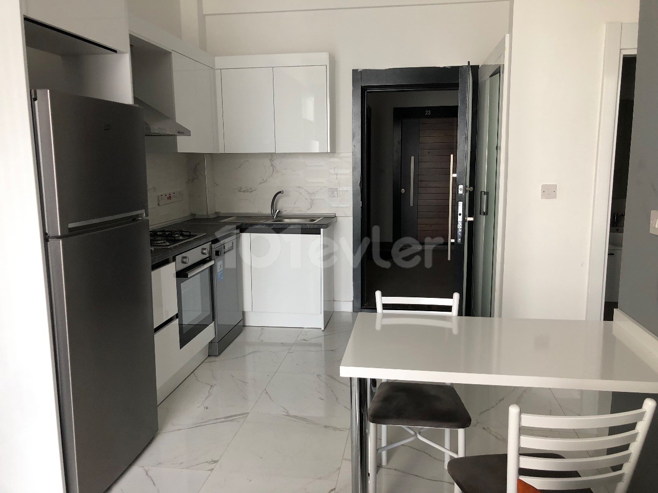 1+1 FLAT FOR RENT IN ALSANCAK