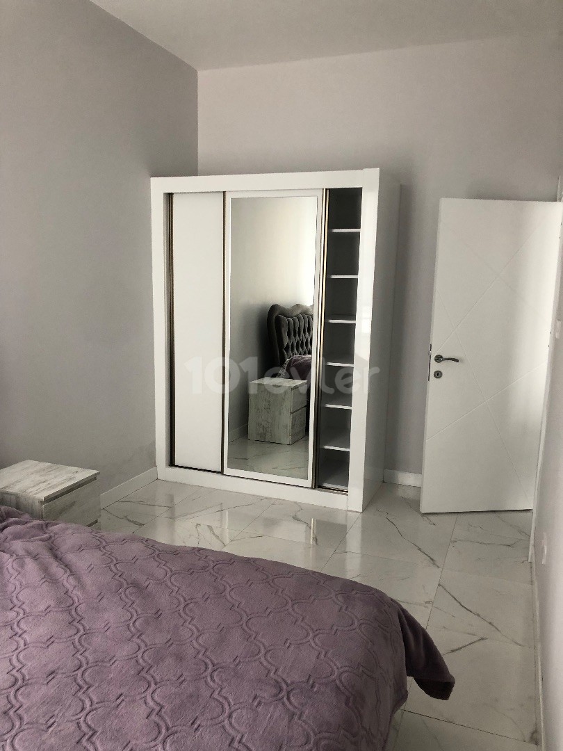 1+1 WOHNUNG ZU VERMIETEN IN ALSANCAK