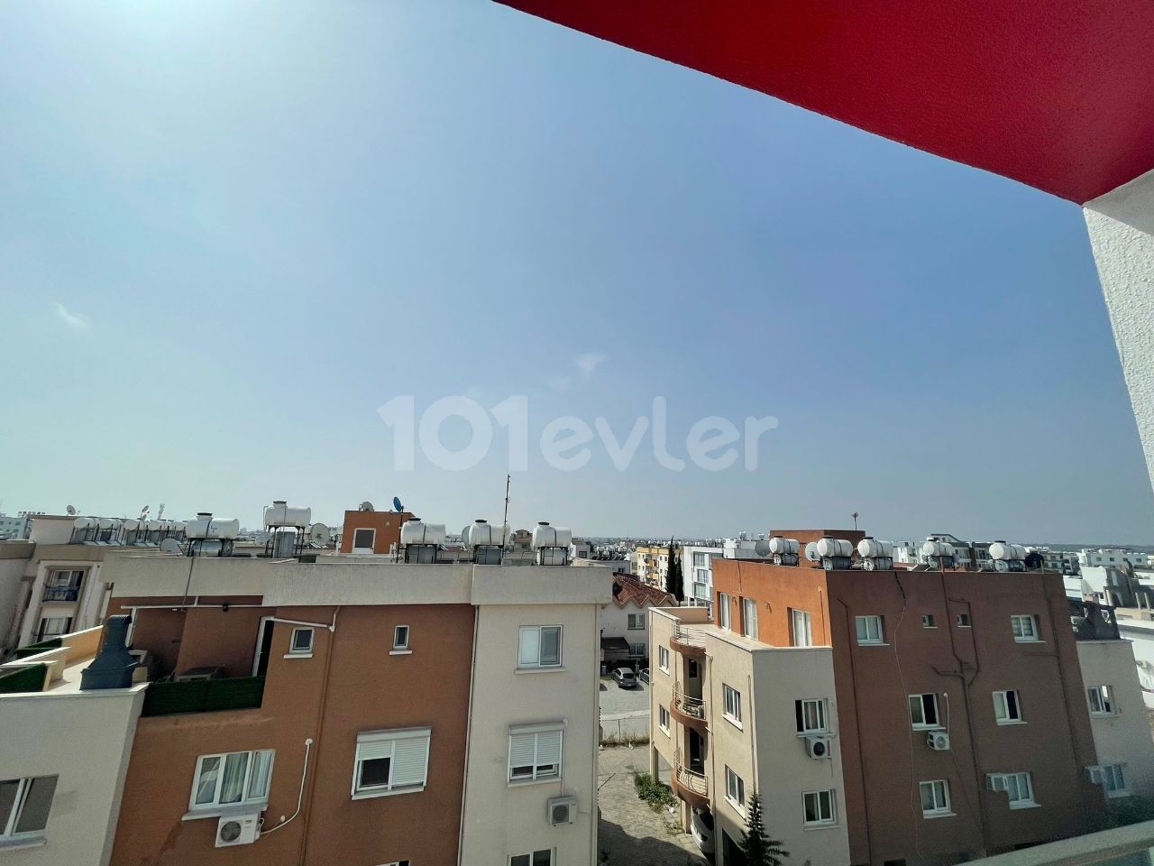 2+1 PENTHOUSE ZUM VERKAUF IN GÖNYELİ