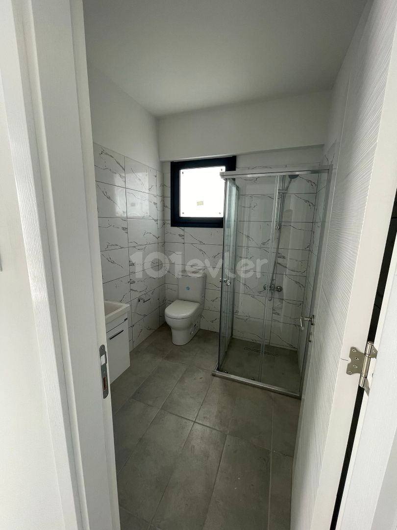 2+1 PENTHOUSE ZUM VERKAUF IN GÖNYELİ