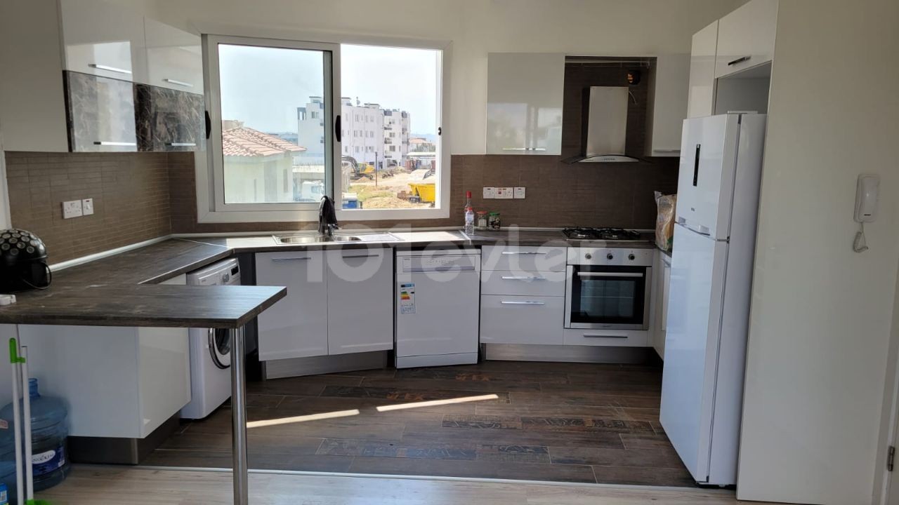 آپارتمان 2+1 ساخت ترکیه برای فروش در GÖNYELİ