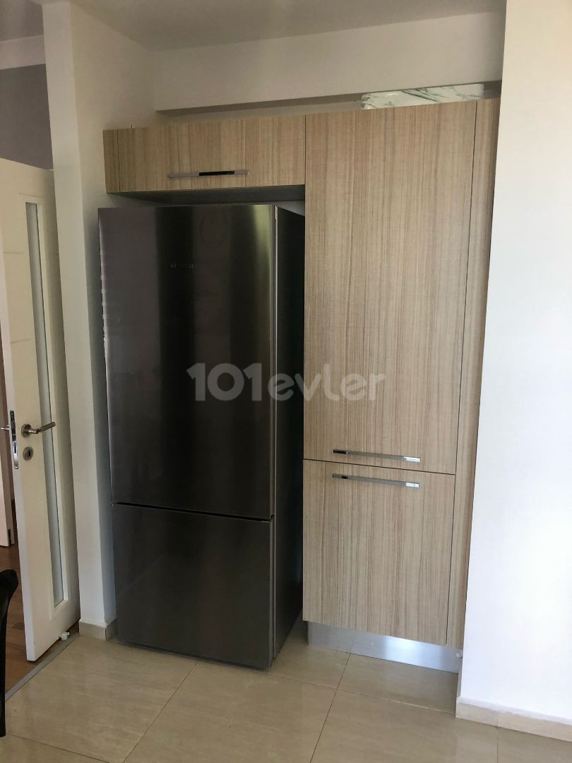 3+1 FLAT FOR RENT IN A SITE WITH POOL IN KYRENIA CENTER