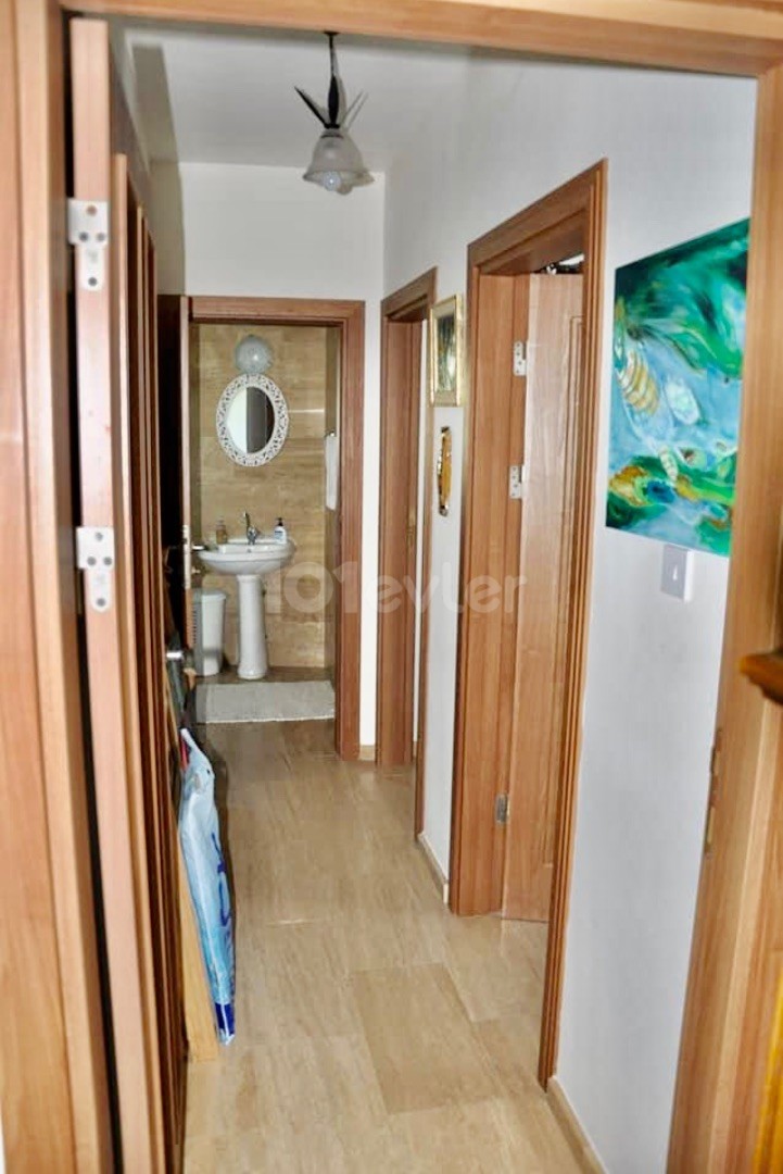 GİRNE MERKEZ SATILIK 2+1 DAİRE 