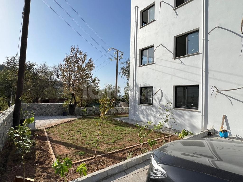 GIRNE ALSANCAK 3+1 GARDEN FLOOR AMAZING FLAT FOR SALE