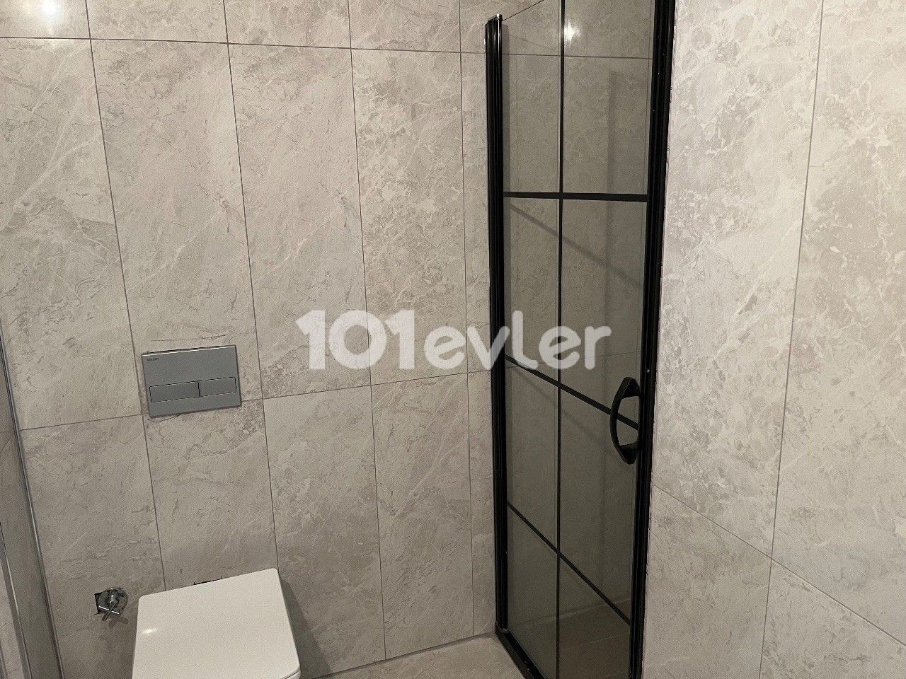 STUNNING LUX FULLY FURNISHED 1+1 FLAT IN GIRNE ALSANCAK