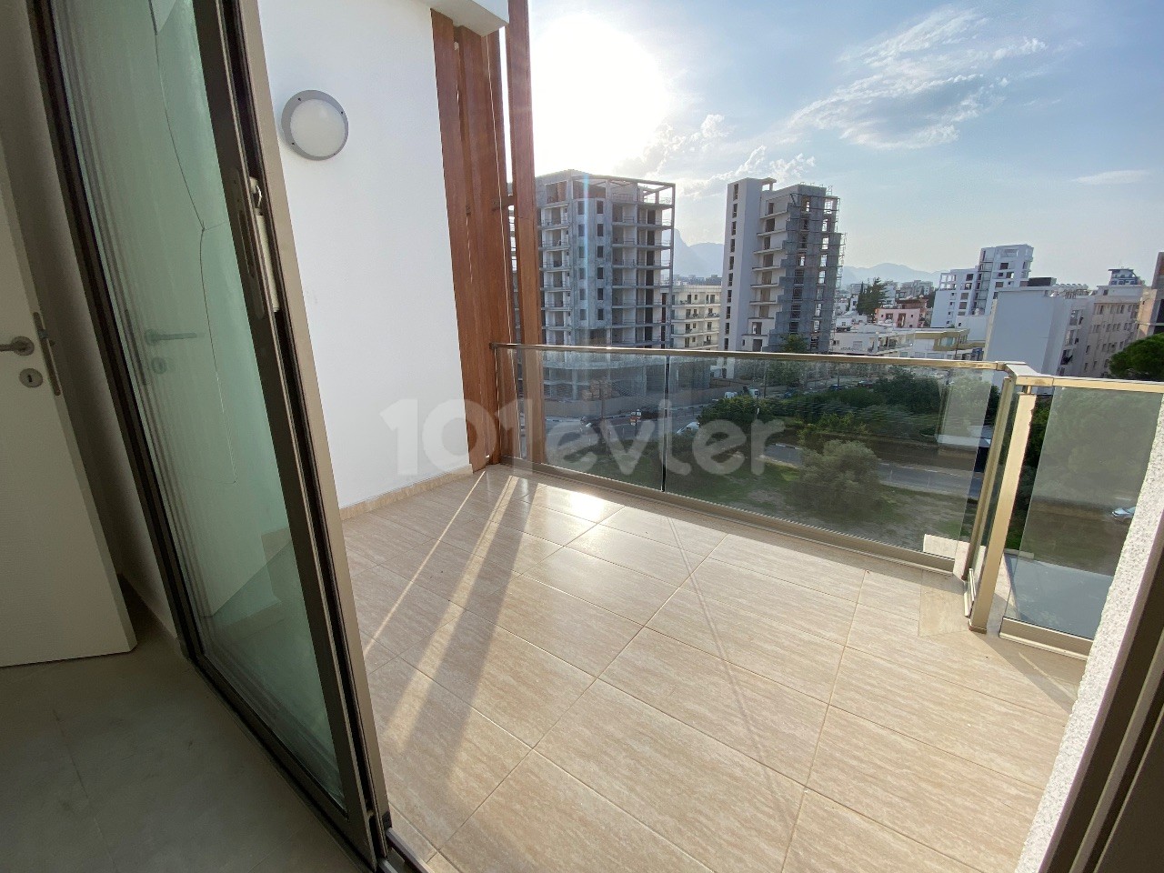 GIRNE CENTER 3+1 TERRACE USED, PERFECT FOR SALE