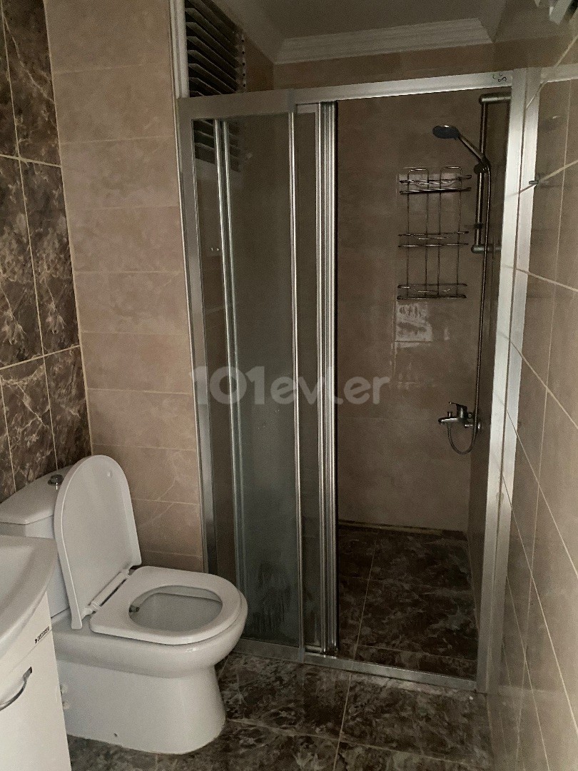 AMAZING 3+1 FLAT FOR SALE IN KYRENIA CENTER