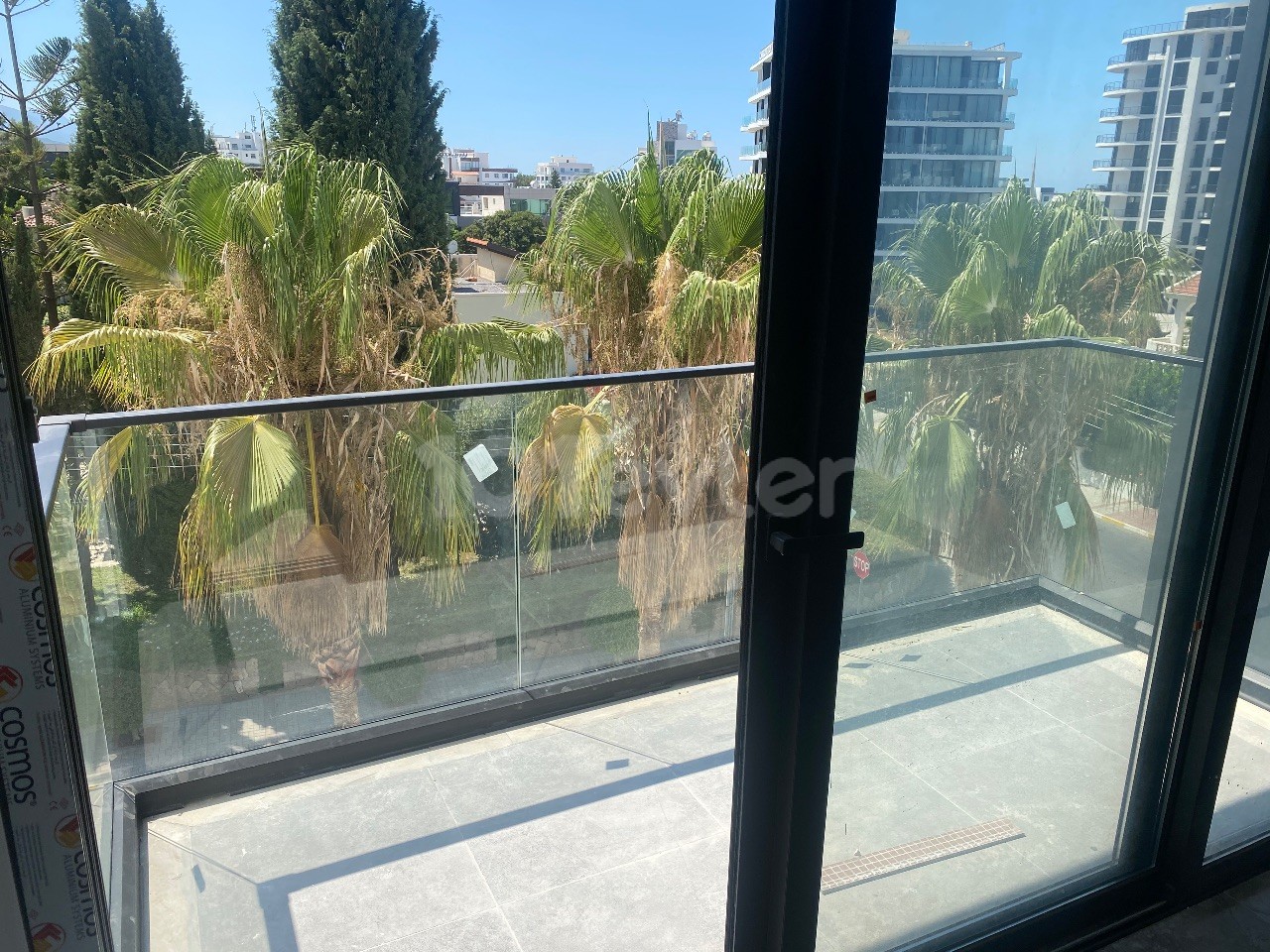 GIRNE CENTER 3+1 NEW AMAZING FLAT FOR SALE