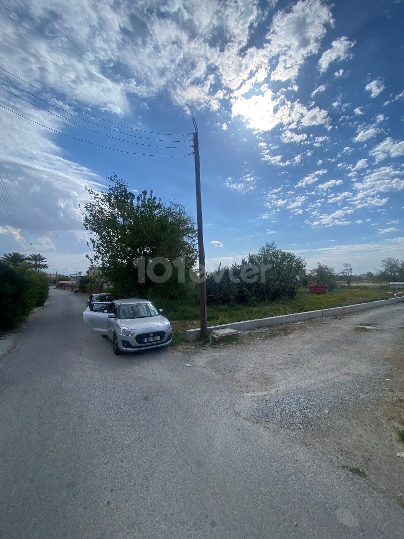 LAND FOR SALE IN DİKMEN WITH 50% zoning, 10 FLATS IN A GREAT LOCATION, FRONT TO THE ROAD