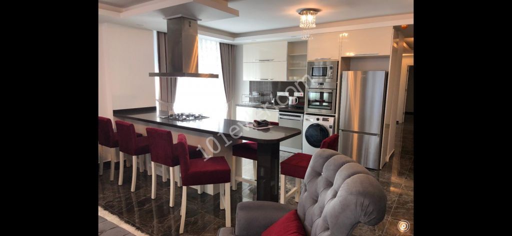 2+1 Ultra Luxury Apartment in Central Kyrenia