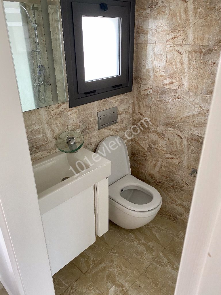  Kibris,Girne, Karaoglanoglu  3+1 satilik  Villa 