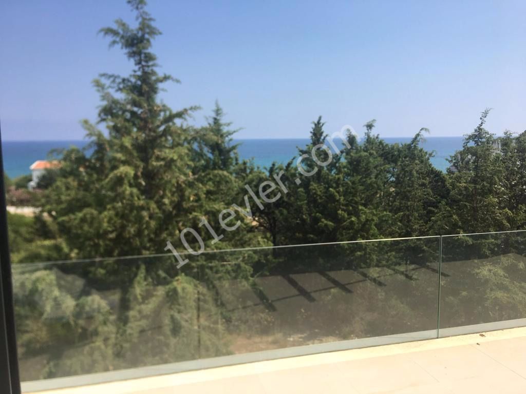  Kibris,Girne, Karaoglanoglu  3+1 satilik  Villa 