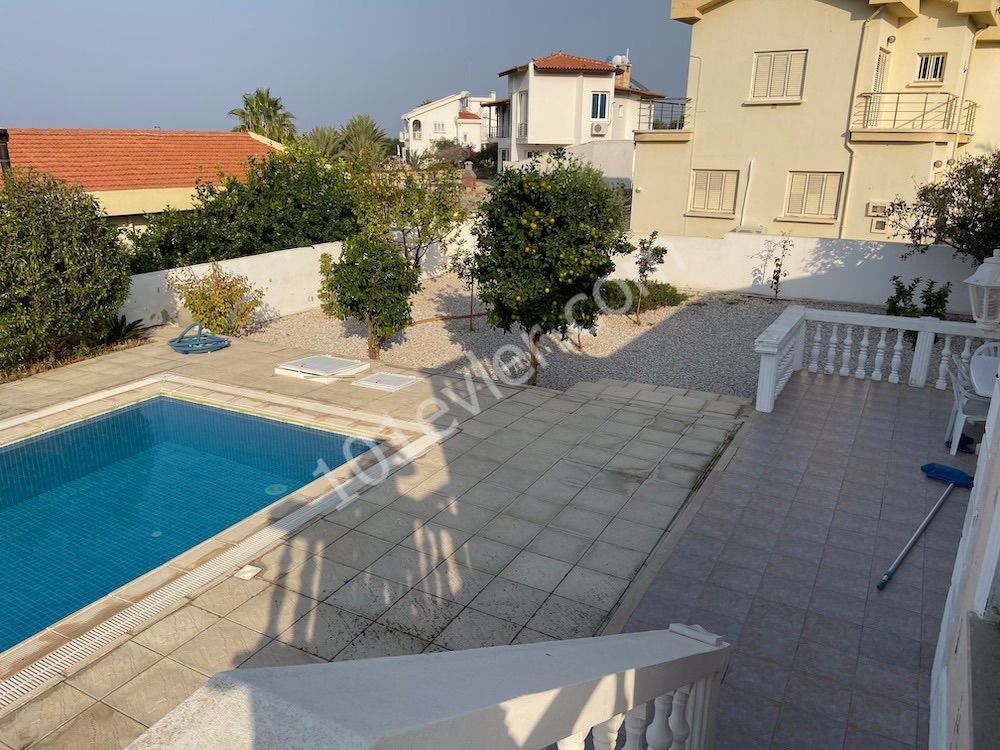 Villa For Sale in Çatalköy, Kyrenia