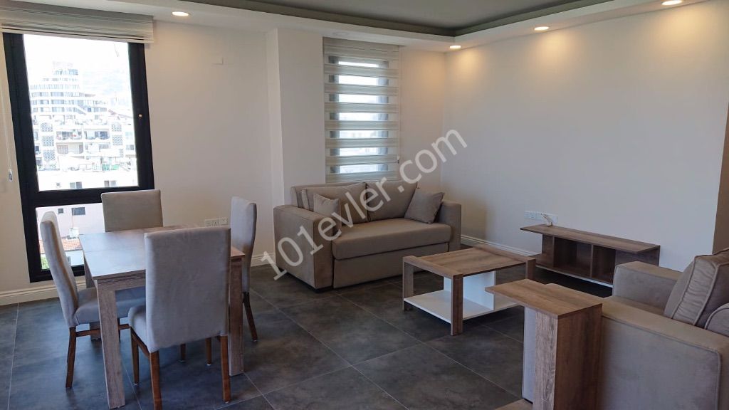 Kuzey Kibris,Girne Merkez`de YENI Kiralik 2+1 Penthouse.