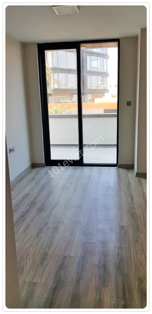 Penthouse To Rent in Girne Merkez, Kyrenia