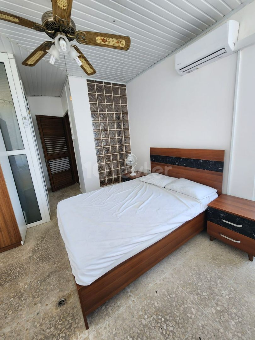 3+1 VILLA ZU VERMIETEN MIT POOL IN ALSANCAK