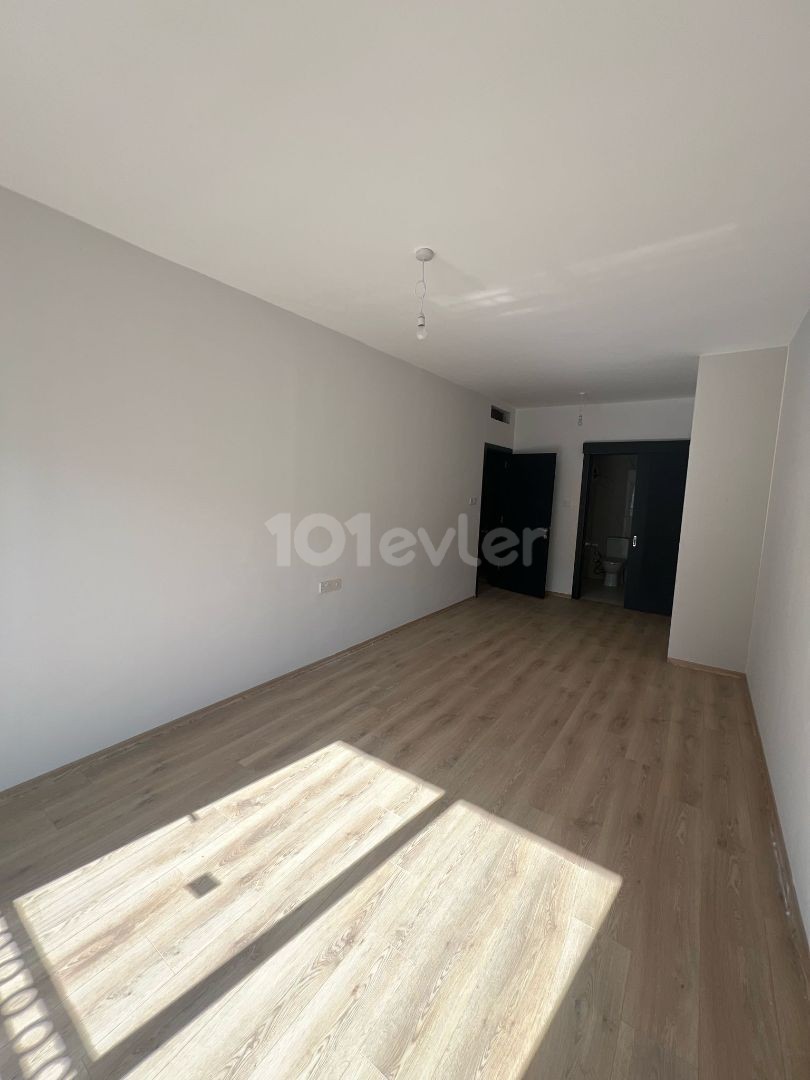 NİL BURAK RESIDENCE  KİRALIK EŞYASIZ  2+1 DAİRELER