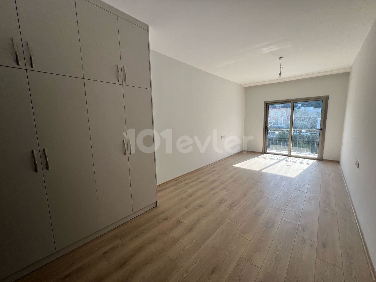 NİL BURAK RESIDENCE  KİRALIK EŞYASIZ  2+1 DAİRELER