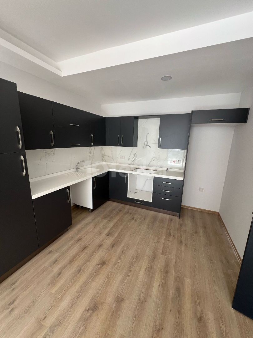 NİL BURAK RESIDENCE  KİRALIK EŞYASIZ  2+1 DAİRELER