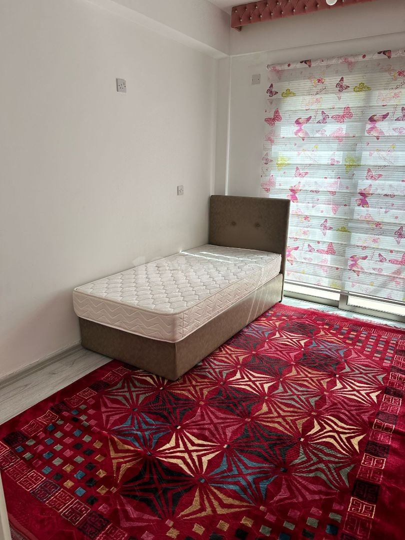 LEFKOŞA GÖNYELİ'DE 3+1 KİRALIK DAİRE