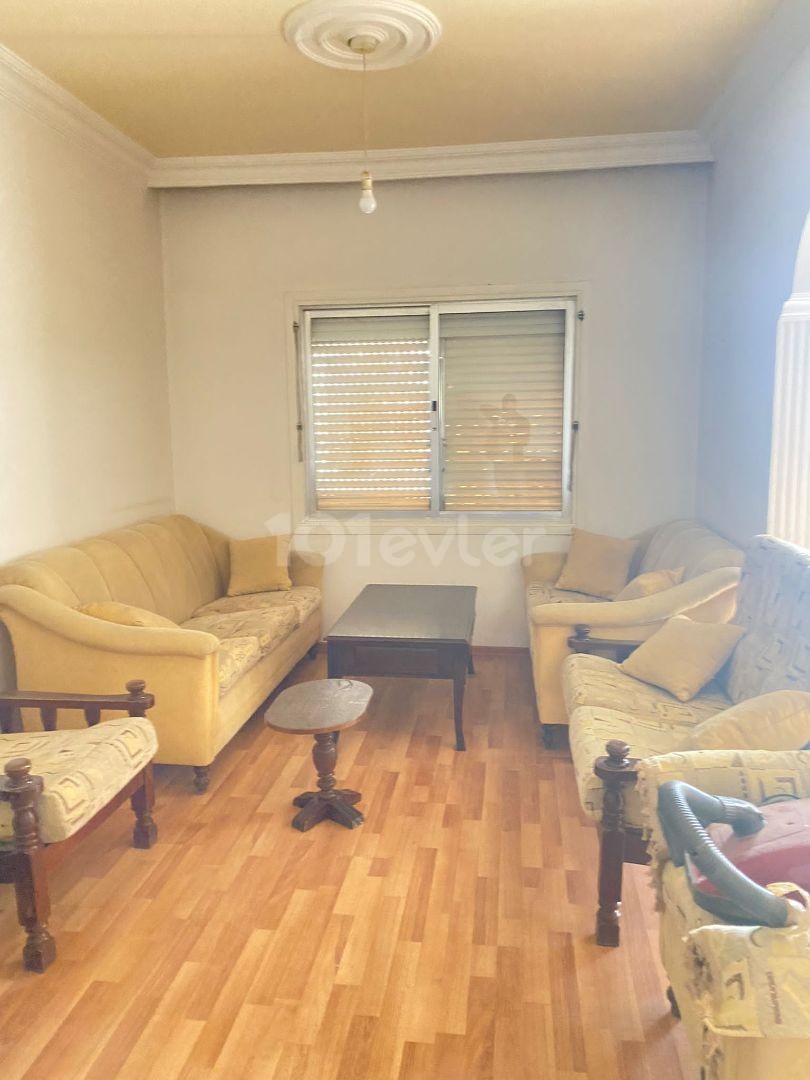 Flat For Sale in Küçük Kaymaklı, Nicosia