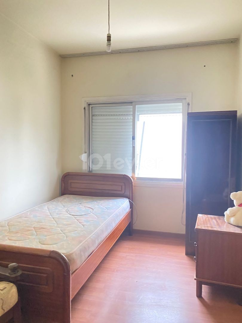 Flat For Sale in Küçük Kaymaklı, Nicosia