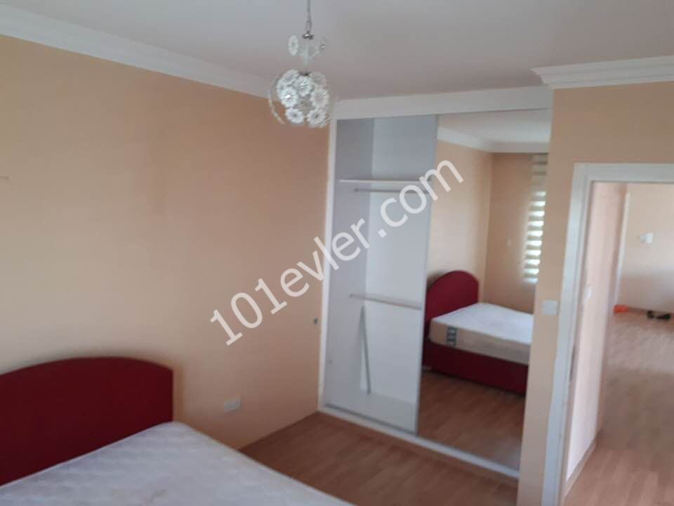 Flat To Rent in Girne Merkez, Kyrenia