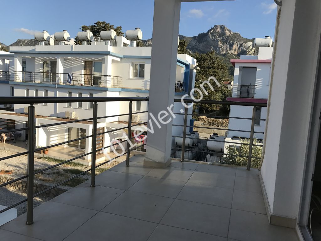 Flat To Rent in Karaoğlanoğlu, Kyrenia