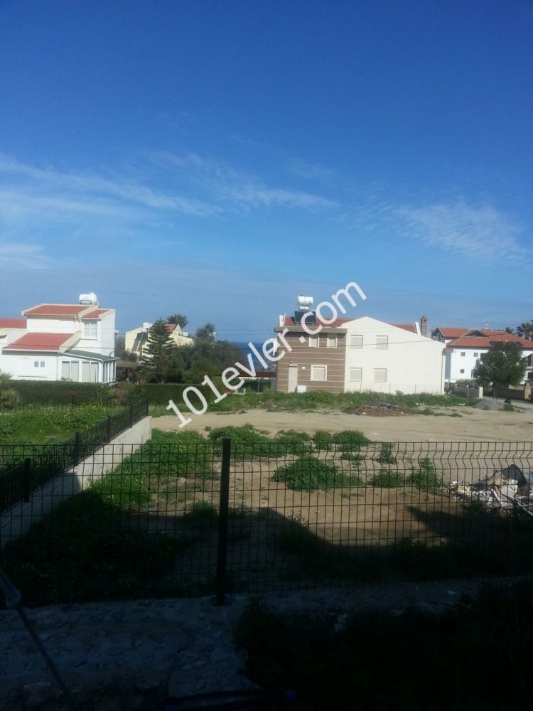 Flat For Sale in Karaoğlanoğlu, Kyrenia