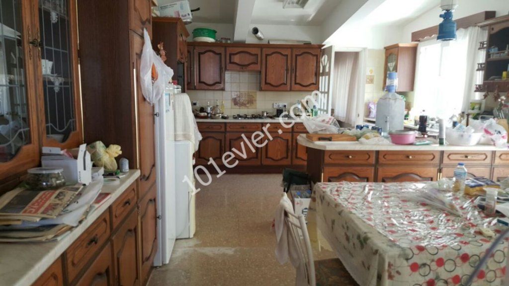 Detached House For Sale in Bellapais, Kyrenia